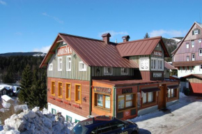Отель Pension Jaruska  Шпиндлерув Млын